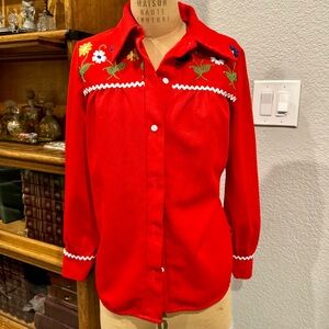 Vintage JCPenney Fashions Red Blouse Top w/ Embroidered Flowers - S/M